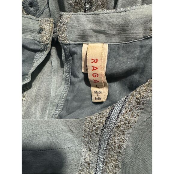 Raga Anthropologie embroidered Embellished beaded boho baby doll top L - Picture 3 of 9